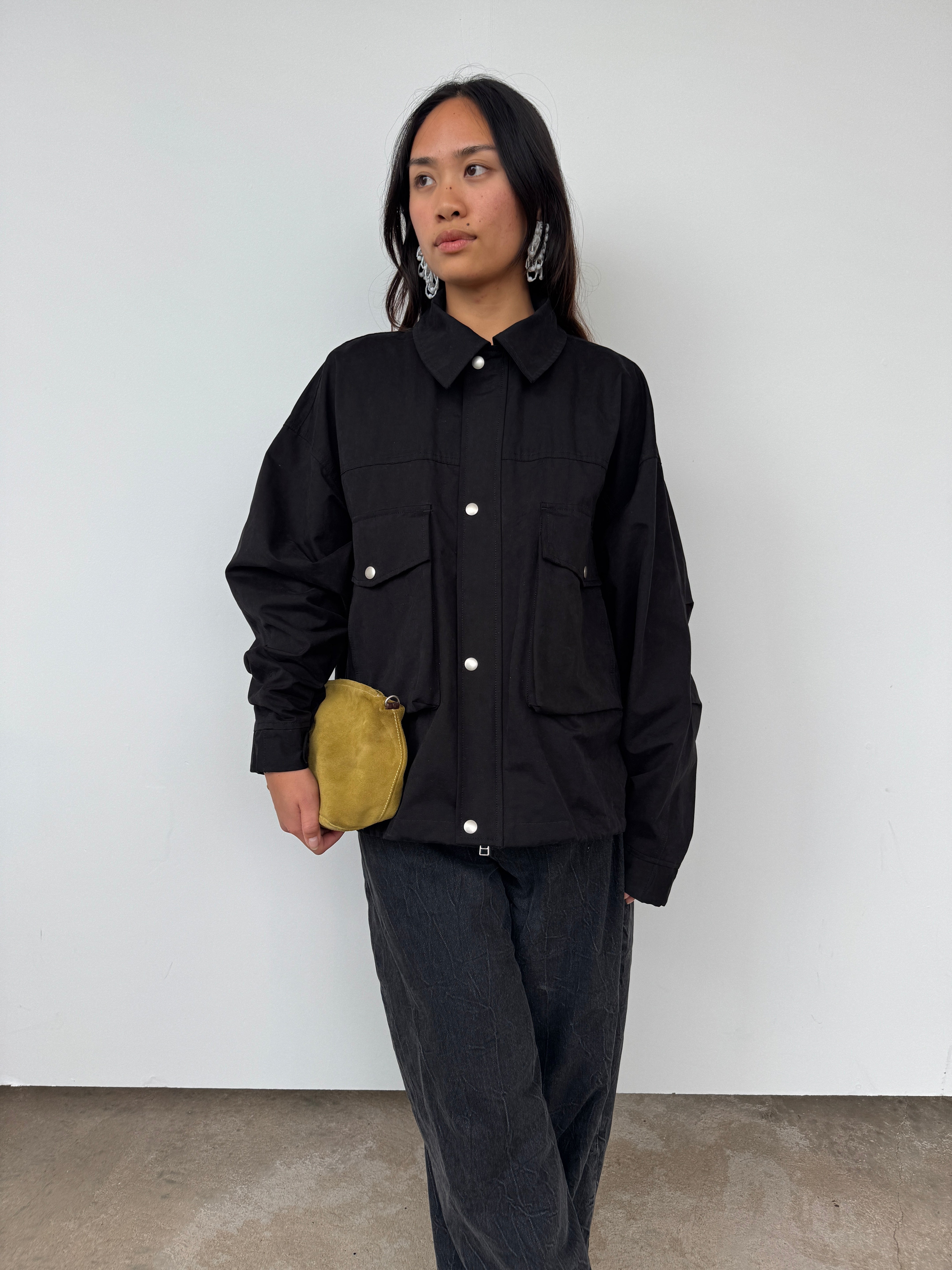 Estudio Niksen Black Big-pocket Wind Jacket | O/S – Curate & Rotate
