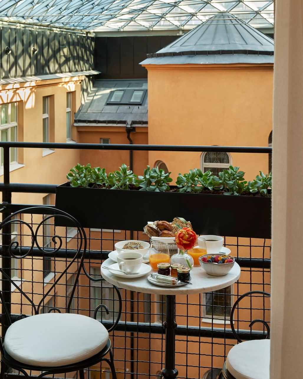 C&R CITY GUIDE - STOCKHOLM