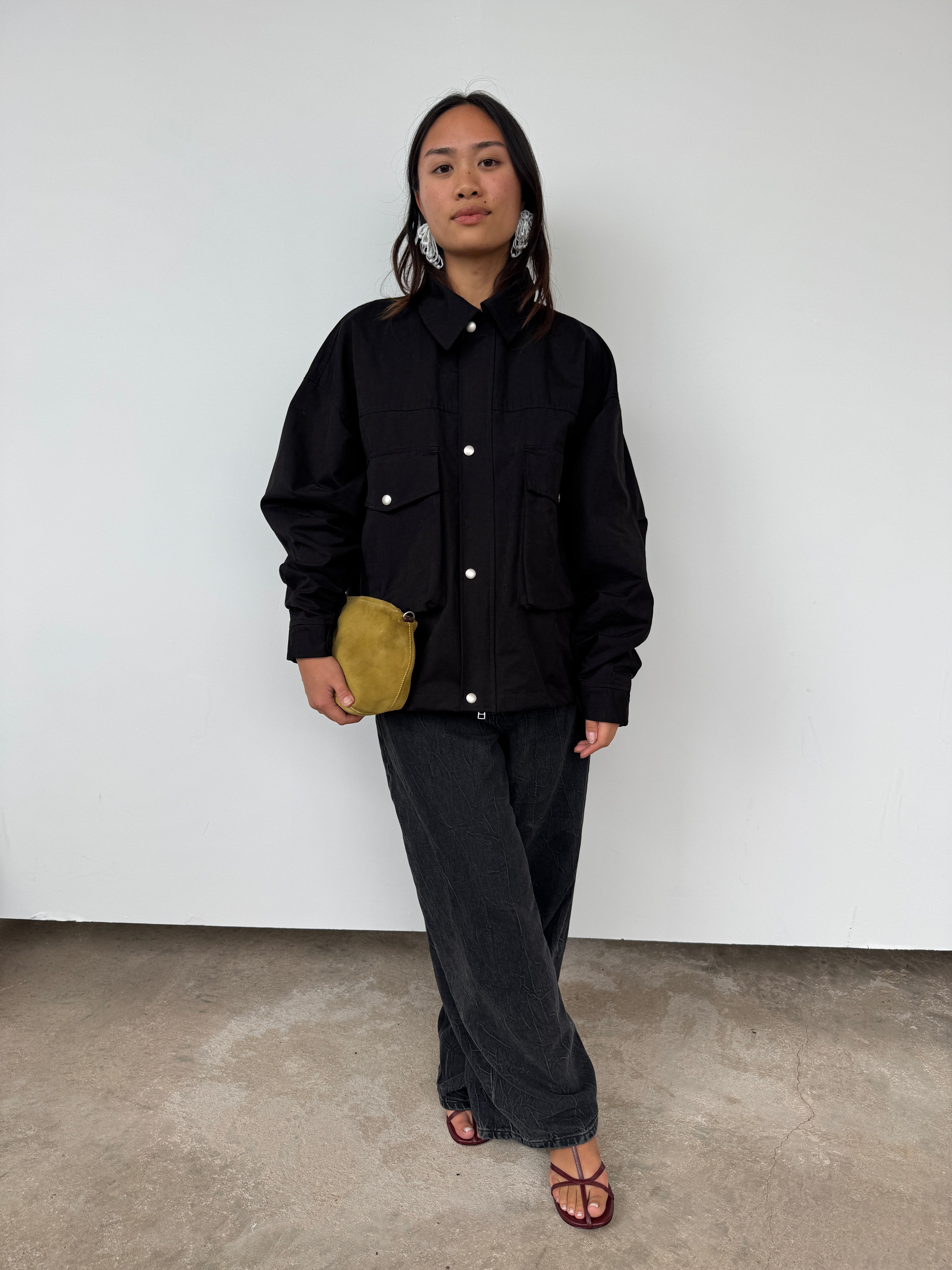 Estudio Niksen Black Big-pocket Wind Jacket | O/S – Curate & Rotate