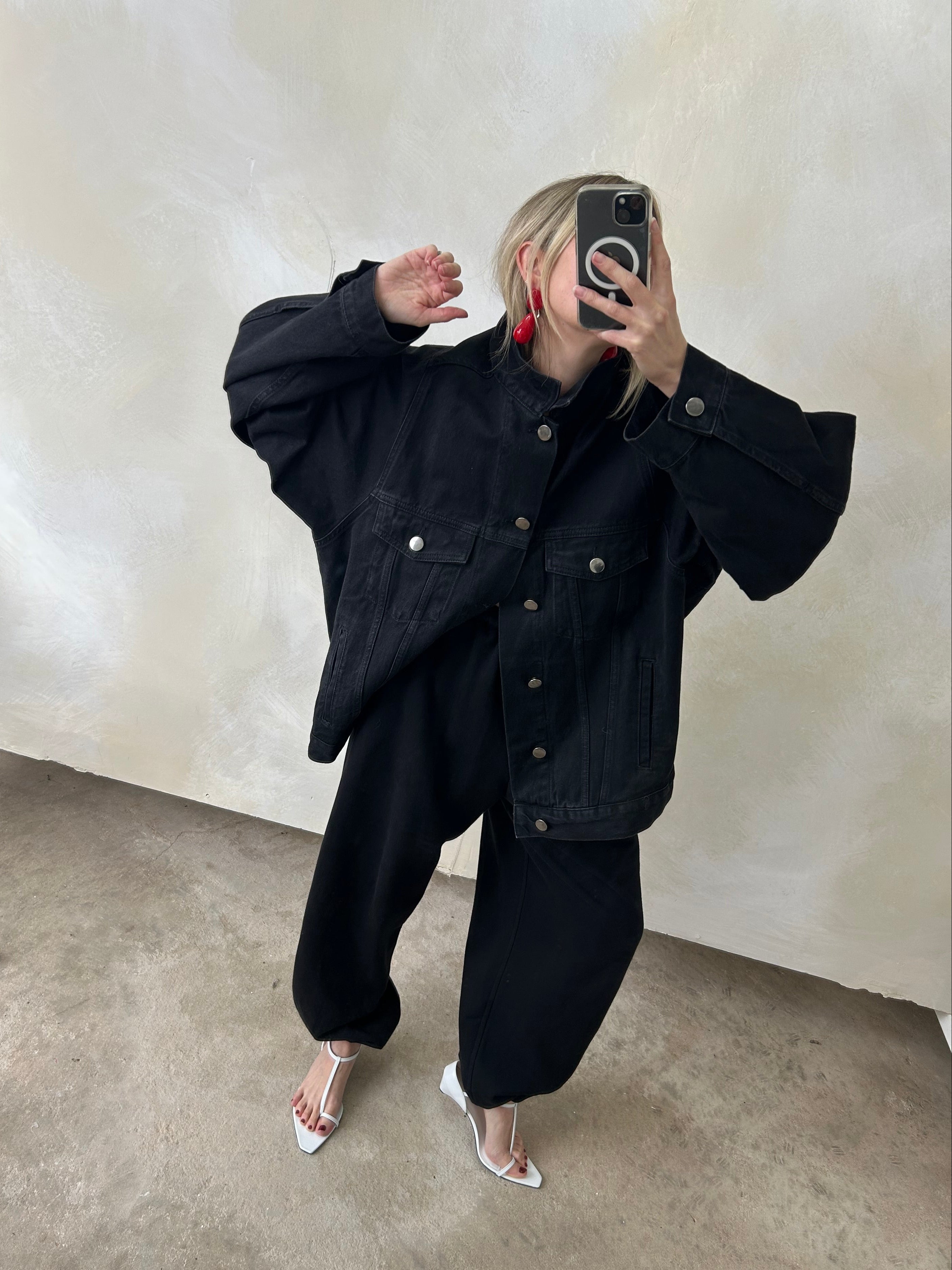 Raey Black Denim Jacket | XXS/S & S/M – Curate & Rotate