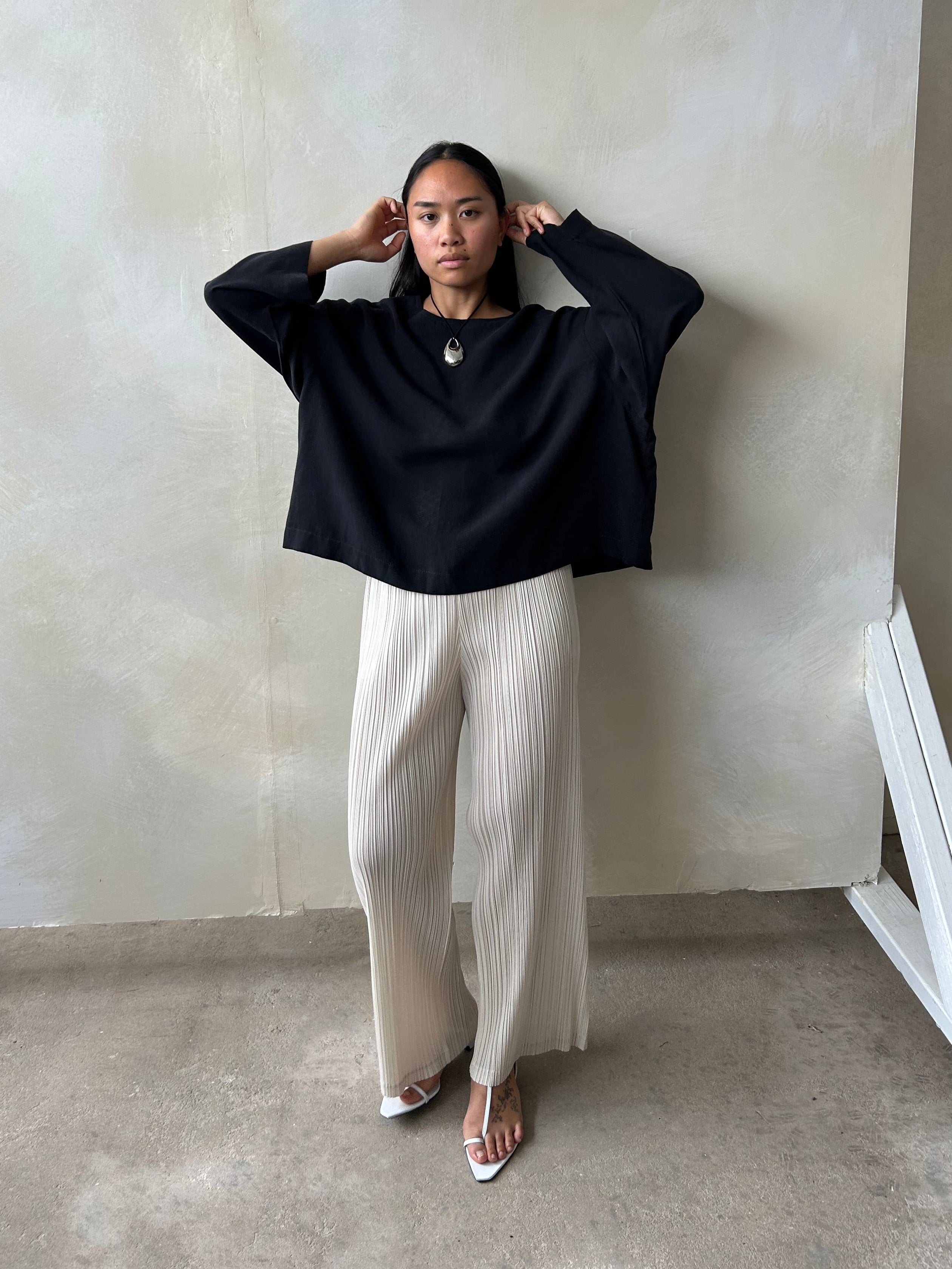 Issey Miyake Pleats Please Cream Trousers | UK8 – Curate & Rotate