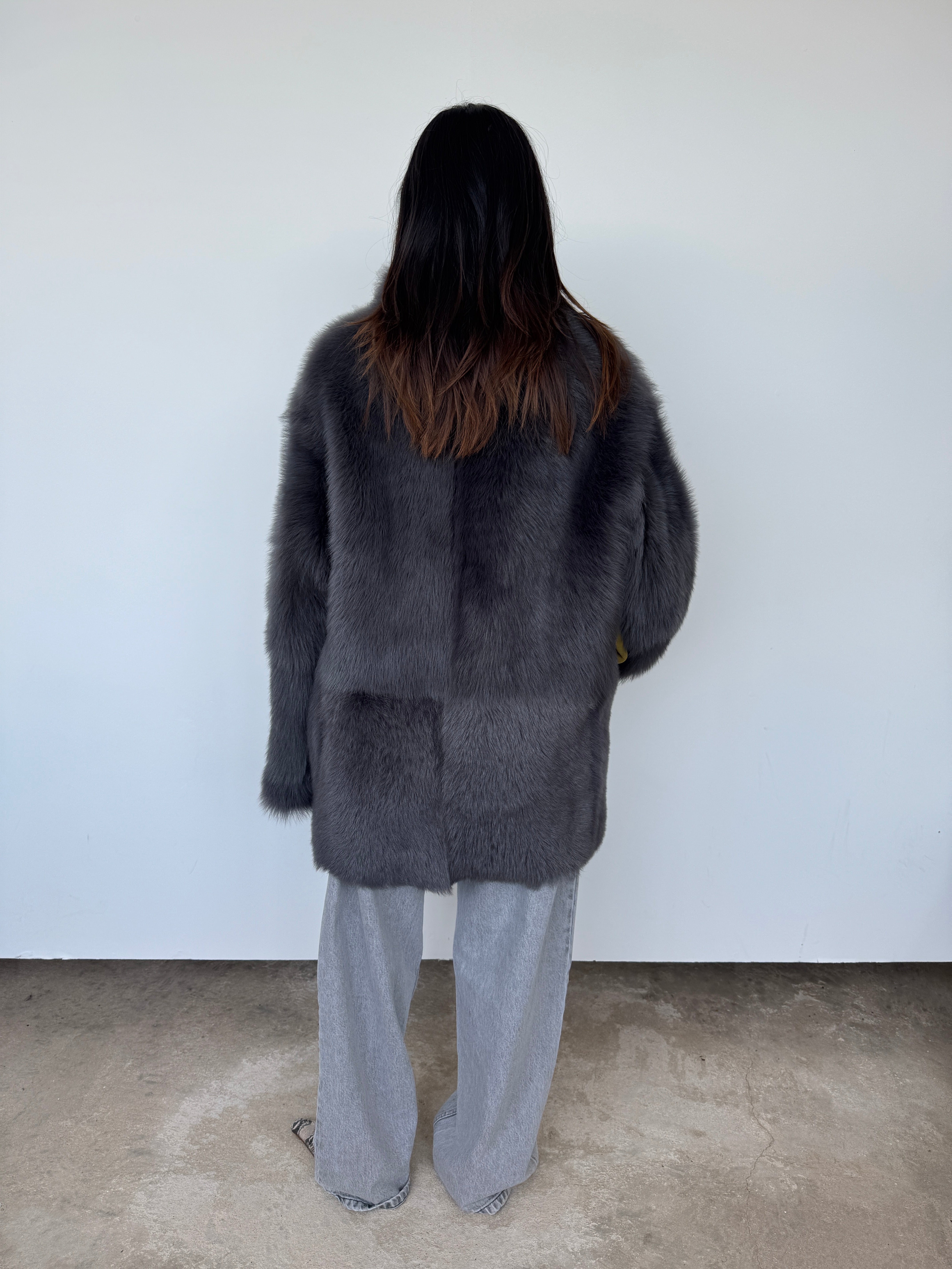 Gushlow & Cole 06 Grey Taper Shearling Coat | M – Curate & Rotate